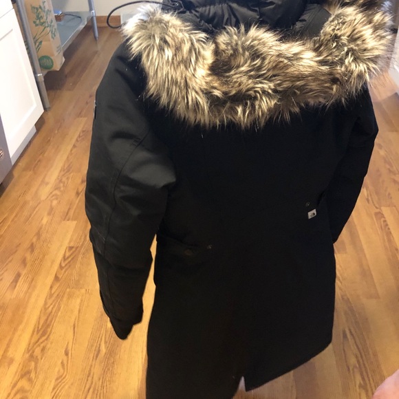 Xs north face down jacket!! Only one year old :). - Picture 3 of 5